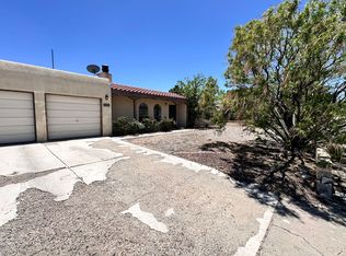 932 Tulip Rd SE, Rio Rancho, NM 87124