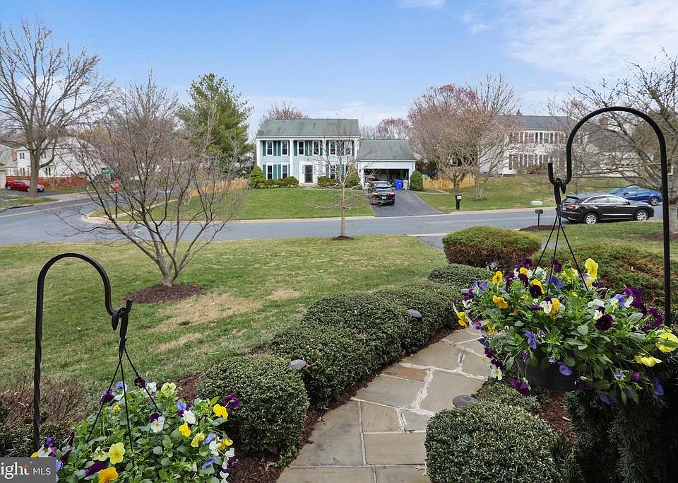 18 Morningwood Ct, Olney, MD 20832 Zillow