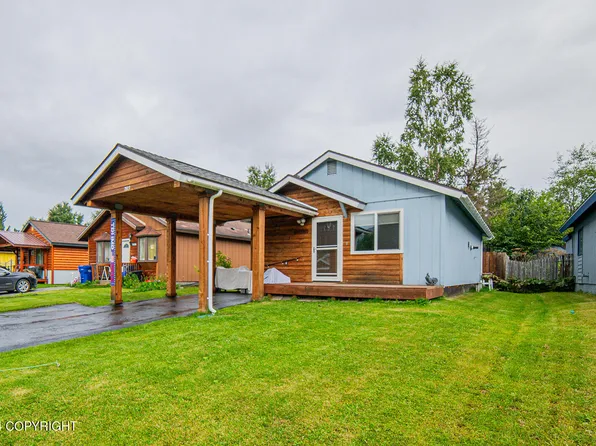 7813 Regal Mountain Cir, Anchorage, AK 99504