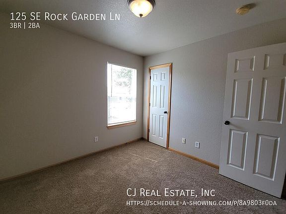 5th image of 125 SE Rock Garden Ln