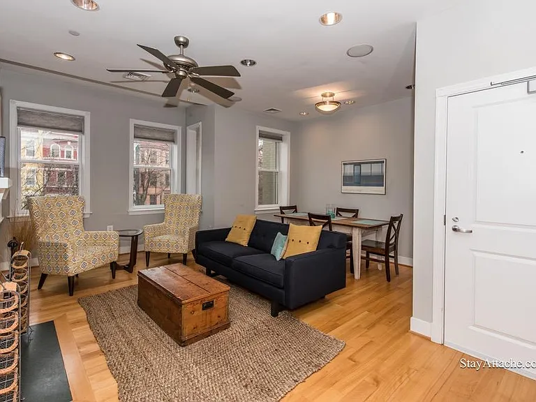 1934 Calvert St NW #4 — Photo 4