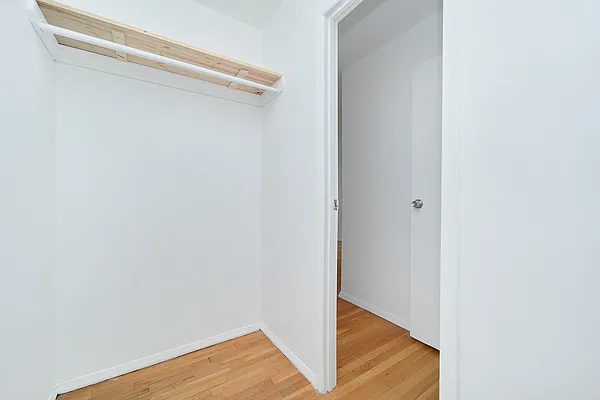 Rented by Living New York | media 36