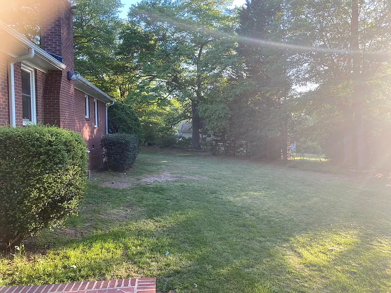 1 Timberlake Dr — Photo 35