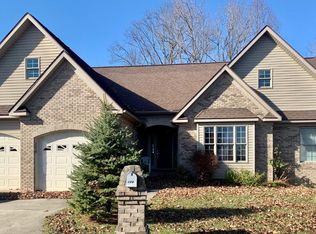 174 Sunrise Ter, Hazard, KY 41701