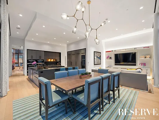 Rented by Reserve | media 12