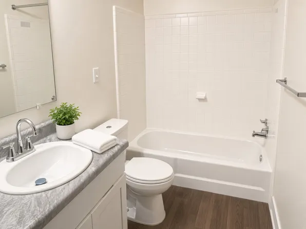12665 Memorial Ave APT 104, Detroit, MI 48227