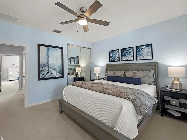 15561 Latitude Dr — Photo 15