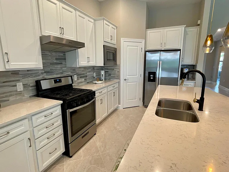 19649 Aqua View Ln — Photo 11