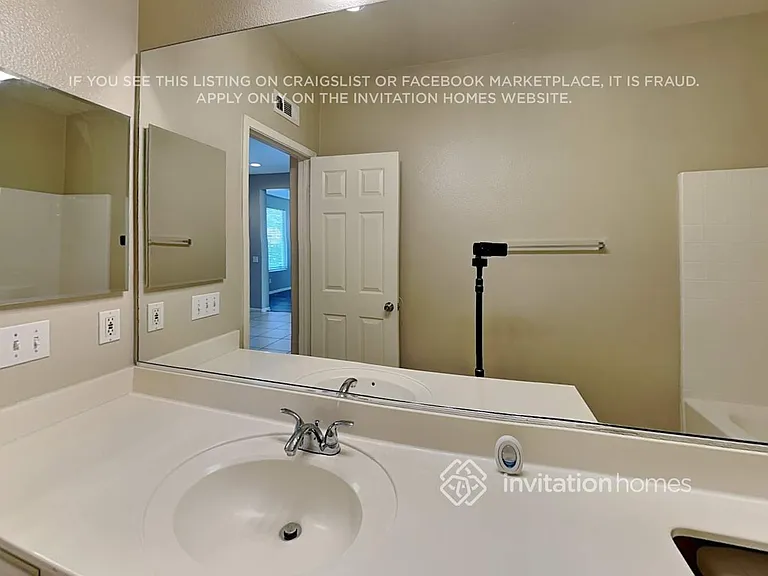 3813 Holly Springs Dr — Photo 17