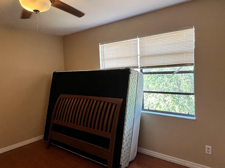 5480 Avenue B — Photo 7