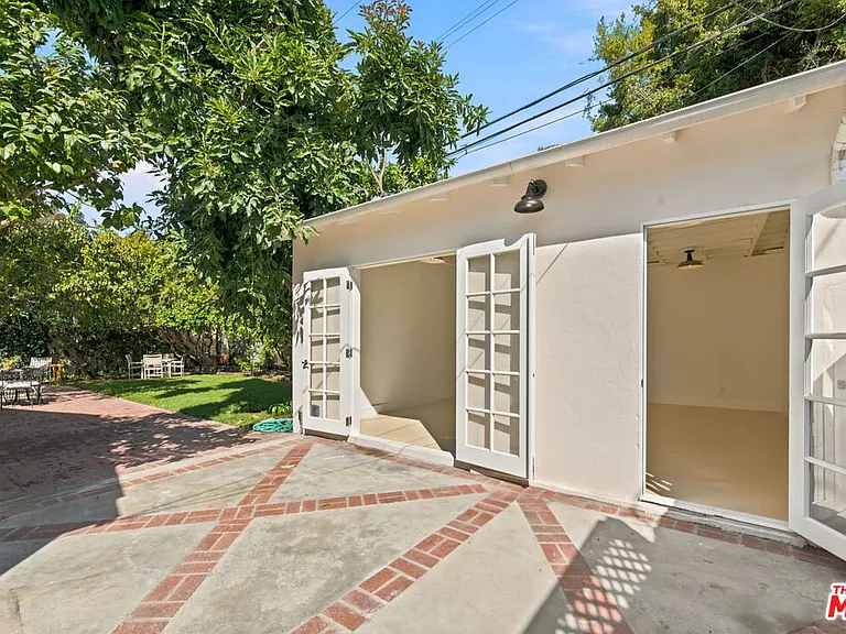 11363 Gladwin St — Photo 38