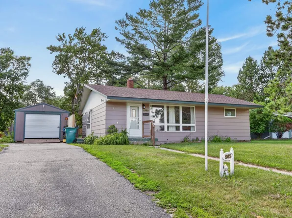 805 Willow Ln, Grand Rapids, MN 55744
