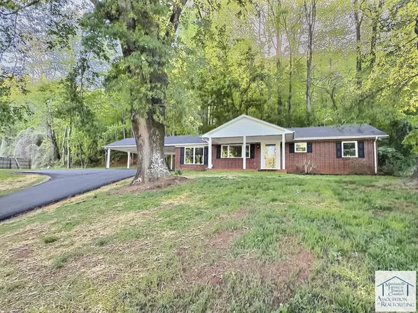 420 Koehler Rd, Martinsville, VA 24112