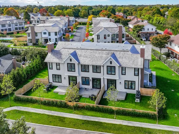 6 Magnolia Dr Unit 1C, Water Mill, NY 11976