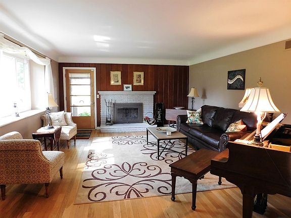 5th image of 7301 Mar Del Dr