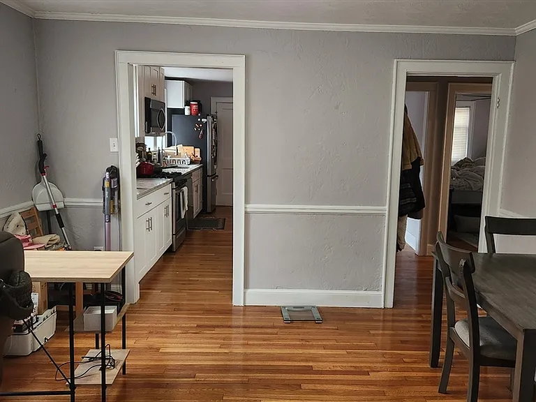 35 Woodstock Ave #35 — Photo 2