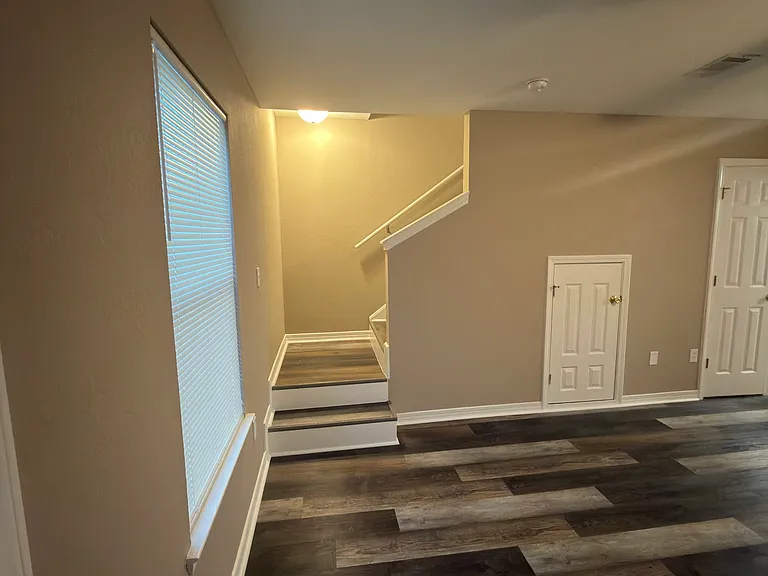 10489 Cal Ln — Photo 6