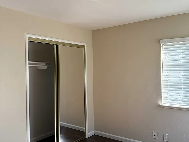 1851 Latham St #2 — Photo 12