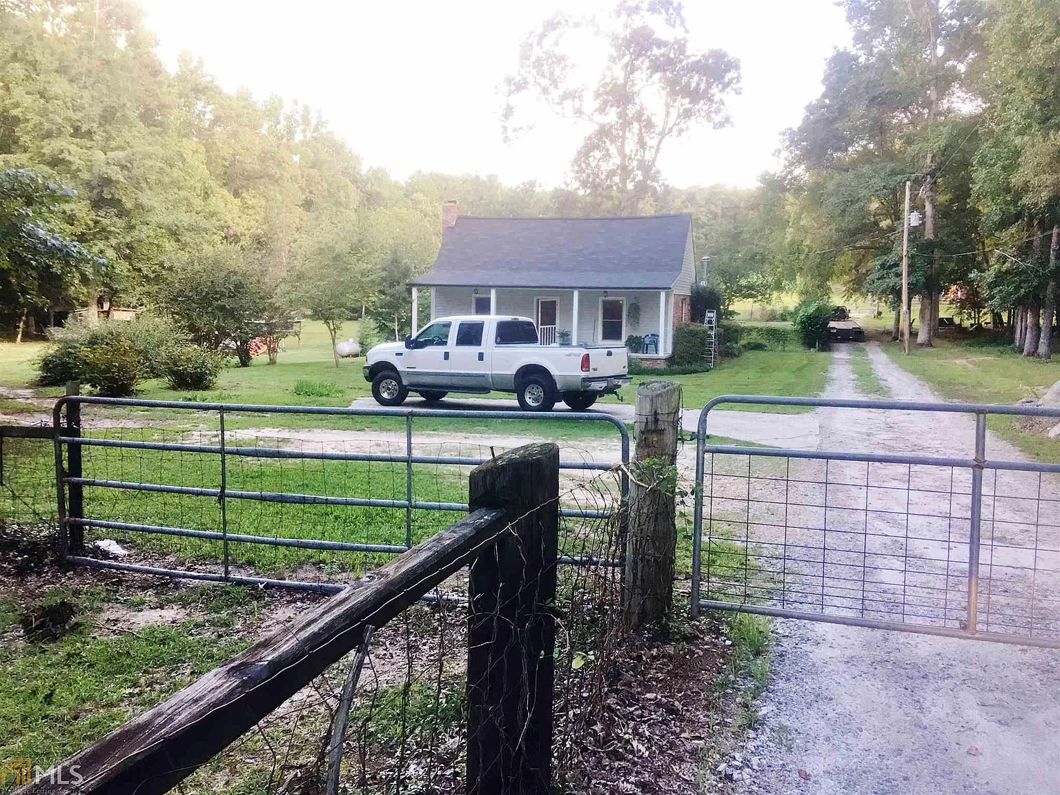 1448 Antioch Rd photo 1