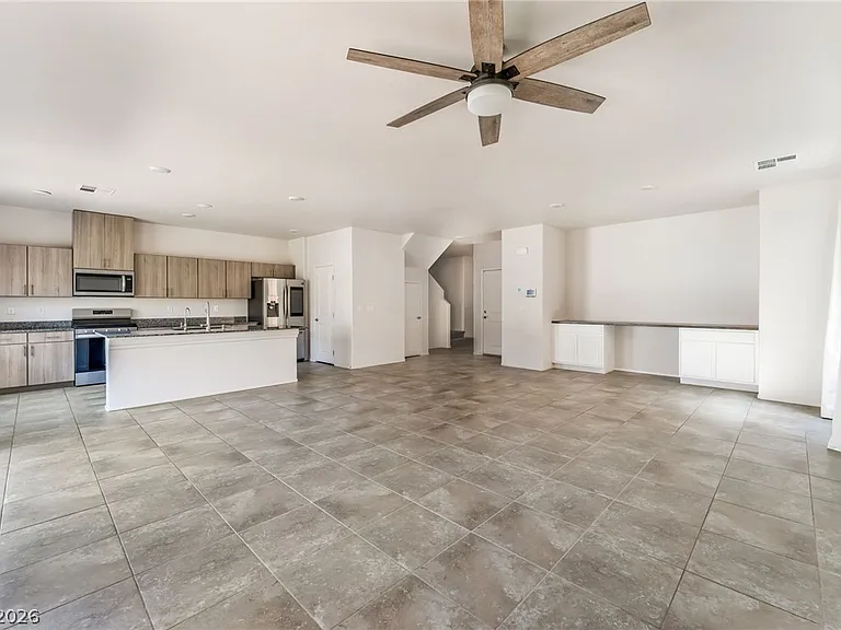 3803 Berenices Ave — Photo 5