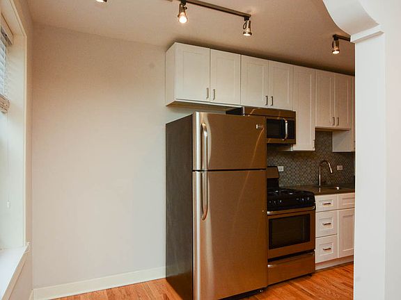 4th image of 2420 N Kedzie Blvd APT 109