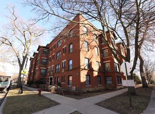 320 Lee St #H, Evanston, IL