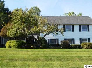 1 Deepdale Dr, Middletown, NJ 07748