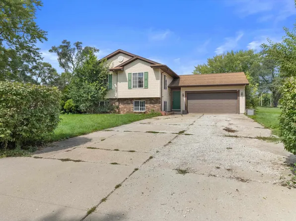 325 W Rice Dr, Beloit, WI 53511