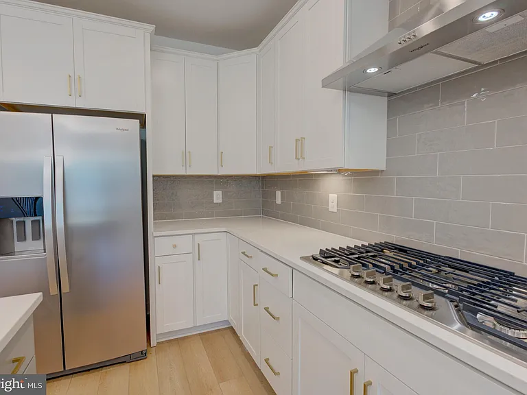 16108 Frederick Rd — Photo 17