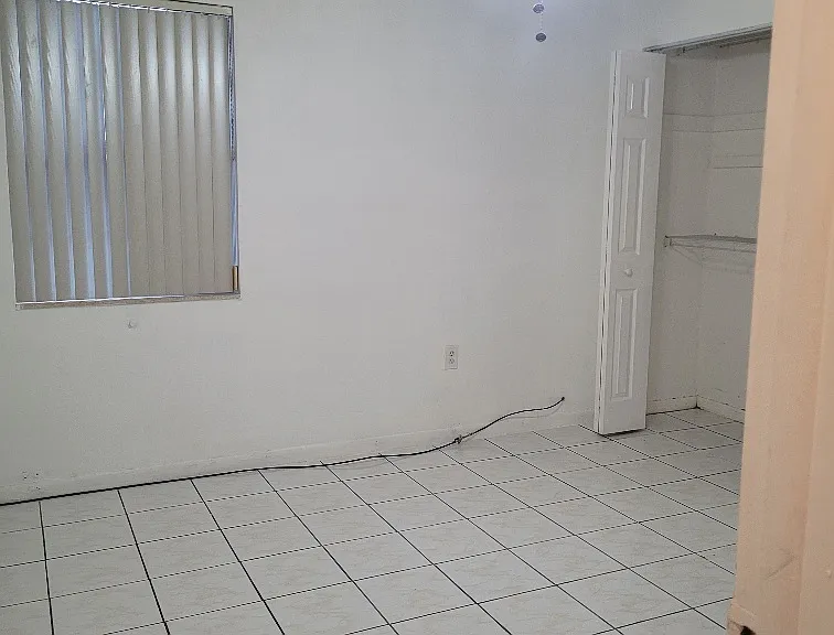2460 SW 18th Ave #1111 — Photo 7