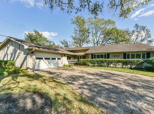 10015 Mullins Dr, Houston, TX 77096