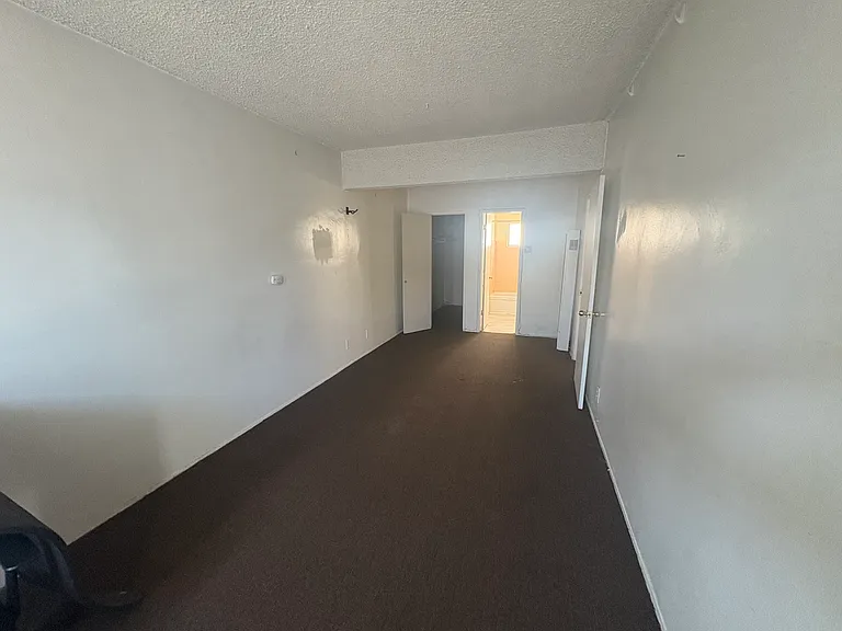 3107 Bagley Ave #9 — Photo 2