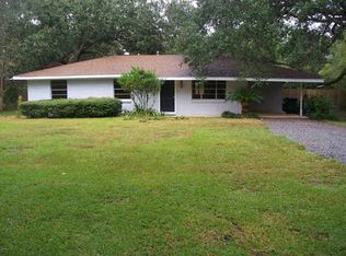 207 Cleveland Ave, Ocean Springs, MS 39564