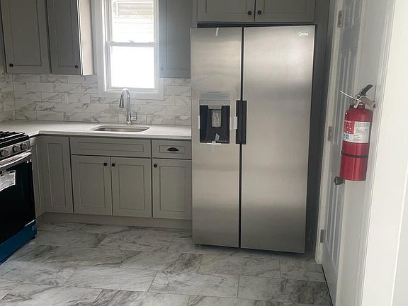4th image of 781 Madison Ave Floor 2