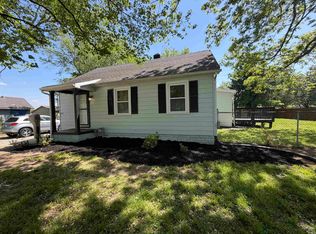 2143 Ravenswood Dr, Evansville, IN 47714
