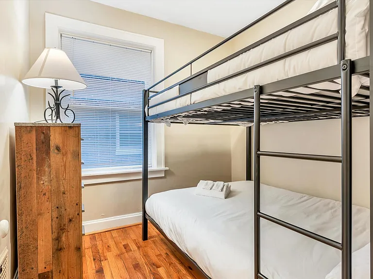 4933 Odell St #1W — Photo 16