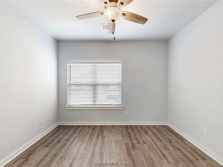 2109 Jax Dr — Photo 11