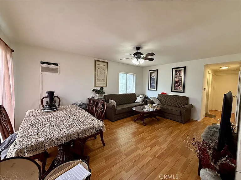 408 N Pacific Ave — Photo 7