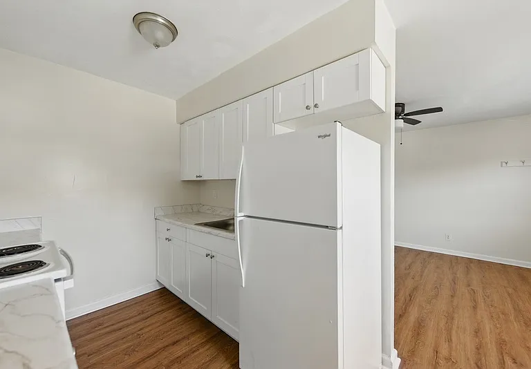 711 Easy St #2 — Photo 7