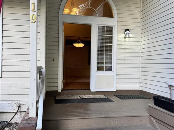7919 140th Ave NE, Redmond, WA 98052