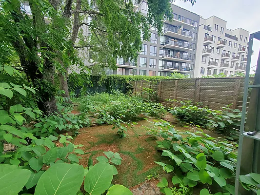 Rented by Abba Realty Associates INC | media 9