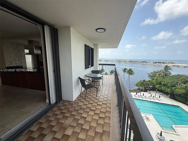 2333 Brickell Ave #602 — Photo 29