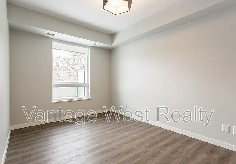 1215 Saint Paul St #205 — Photo 11