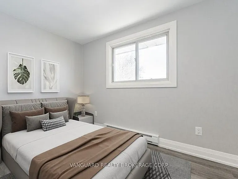 135 Pollock Ave — Photo 11