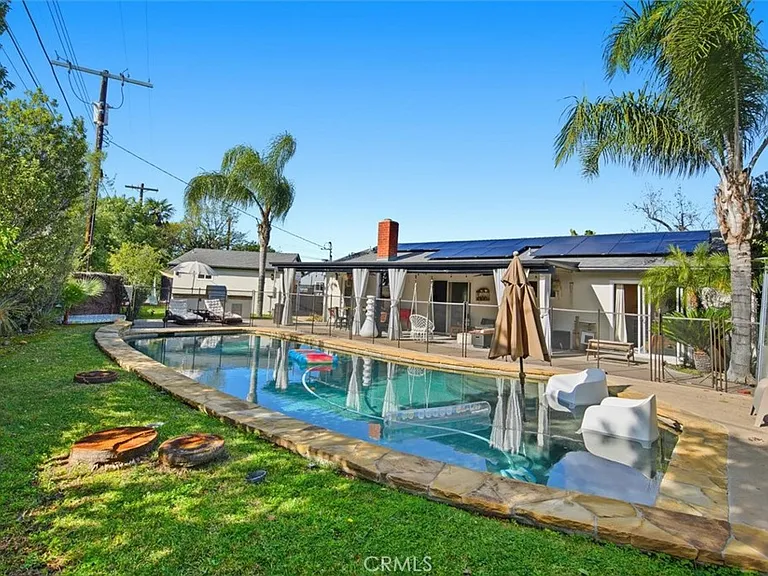6443 Gross Ave — Photo 33