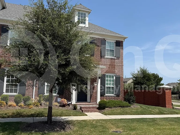7416 Atlas Dr — Photo 3