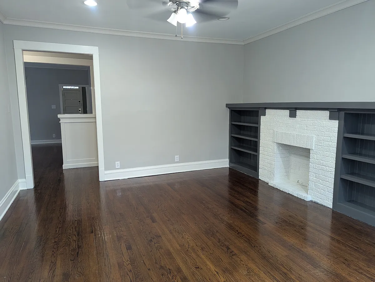 Building Photo - 720 Mulford St #2