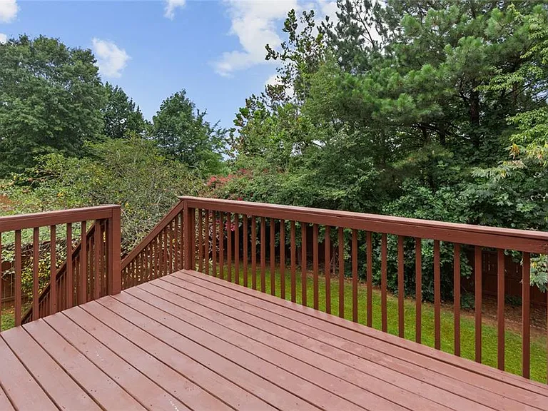 Hiawassee Dr — Photo 52
