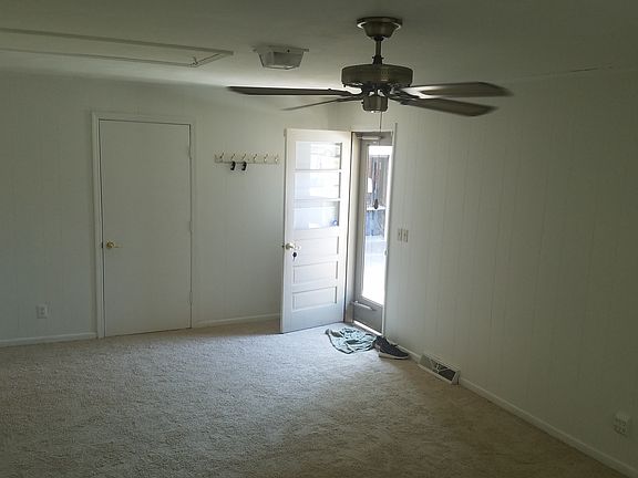 3rd image of 506 Sunset Dr