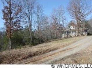 2 Azalea Rd, Asheville, NC 28805